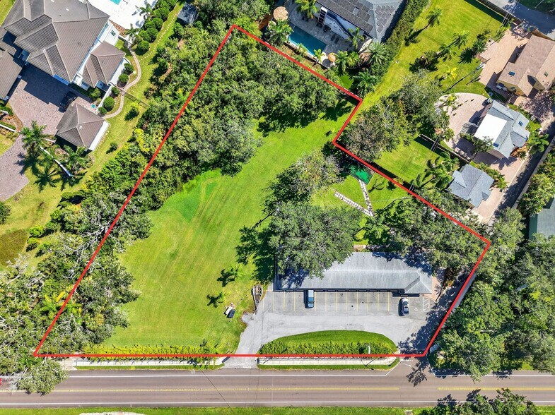 3110 Phillippe Pky, Safety Harbor, FL à vendre - Photo du bâtiment - Image 3 de 28