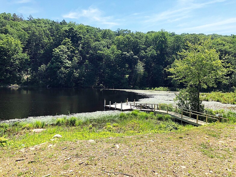 36 Sugar Hollow Rd, Danbury, CT à louer - Autre - Image 1 de 2