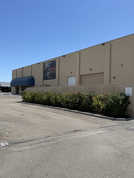 1210 W Morena Blvd, San Diego, CA for lease - Building Photo - Image 3 of 13