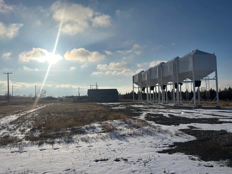 Main St, Noonan, ND à vendre - Photo du bâtiment - Image 3 de 9