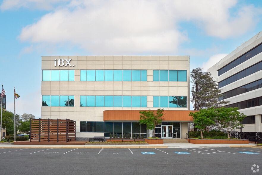 801 Thompson Ave, Rockville, MD for lease - Building Photo - Image 3 of 4
