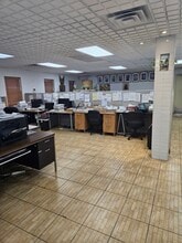 3411 62nd St, Woodside, NY for lease Interior Photo- Image 1 of 4