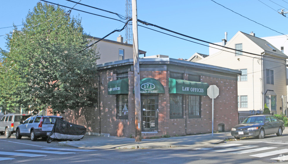 171 Third St, Cambridge, MA for lease - Building Photo - Image 2 of 7