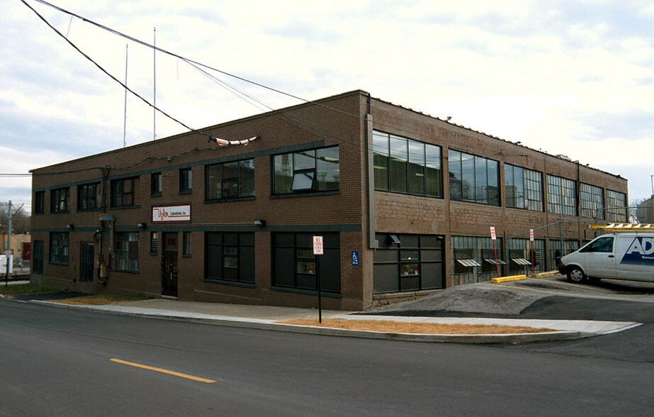 6300 Etzel Ave, Saint Louis, MO à vendre - Photo principale - Image 1 de 1