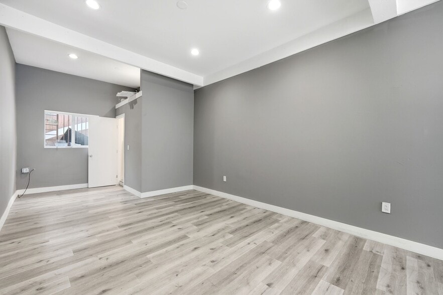 National Ave 2988-90 National, San Diego, CA for sale - Building Photo - Image 3 of 8