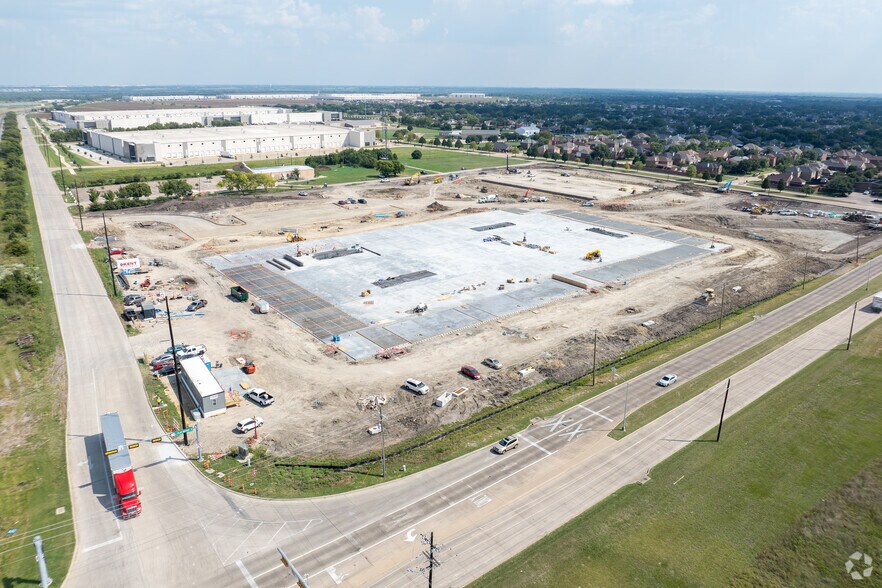 2575 E Glen Blvd, Mesquite, TX à vendre - Photo du bâtiment - Image 2 de 7