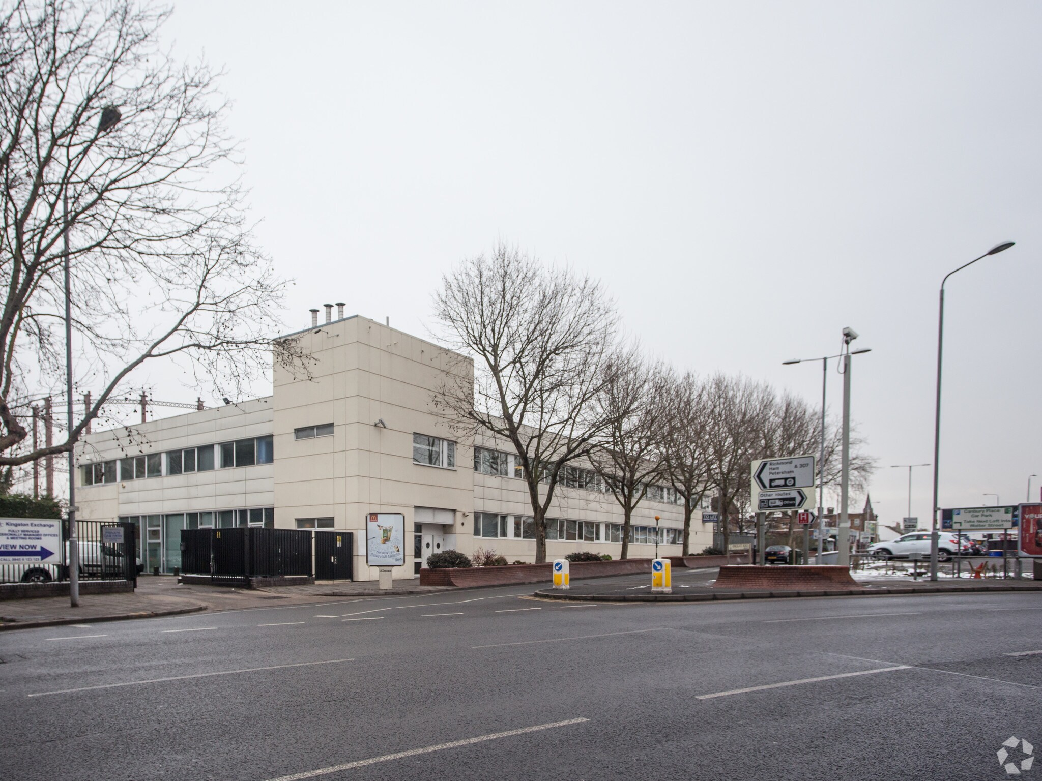 52 Kingsgate Rd, Kingston Upon Thames for sale Primary Photo- Image 1 of 1