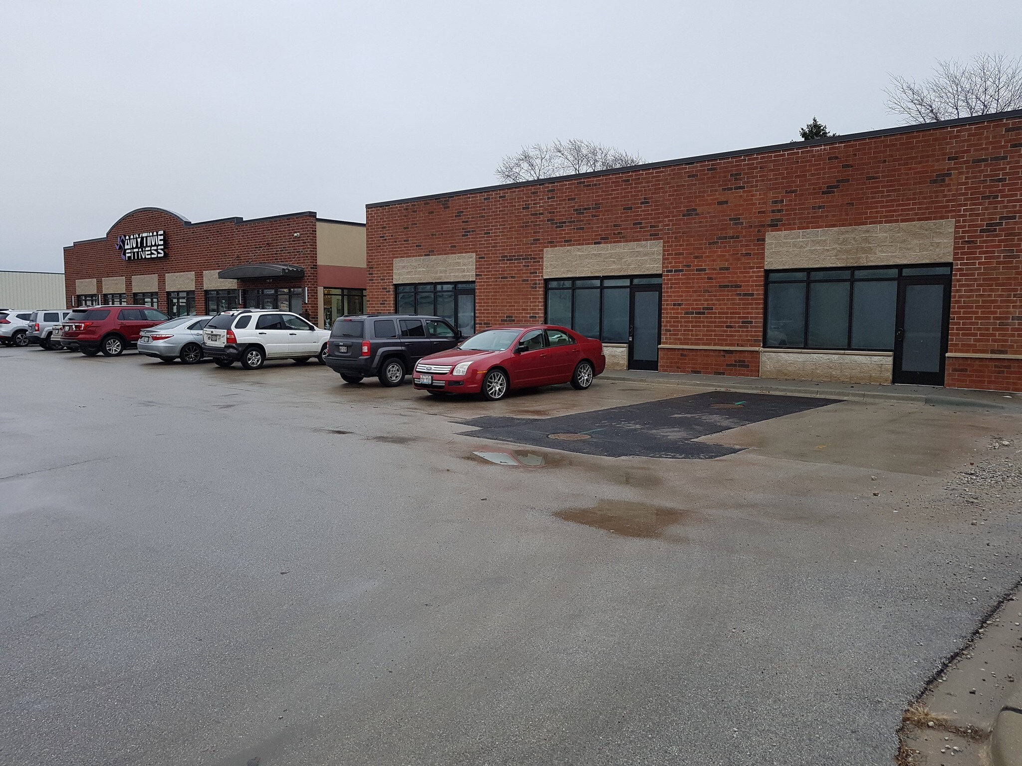 901 E 162nd St, South Holland, IL for lease Building Photo- Image 1 of 4