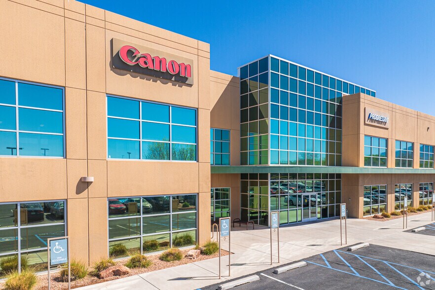 4041 Jefferson Plz NE, Albuquerque, NM à louer - Photo du bâtiment - Image 3 de 39