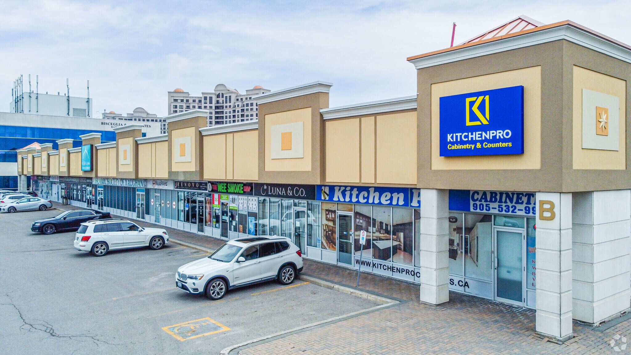9100 Jane St, Vaughan, ON à vendre Photo principale- Image 1 de 1