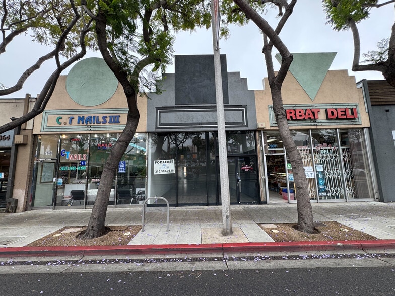 7868 Santa Monica Blvd, West Hollywood, CA à louer - Photo du bâtiment - Image 1 de 7
