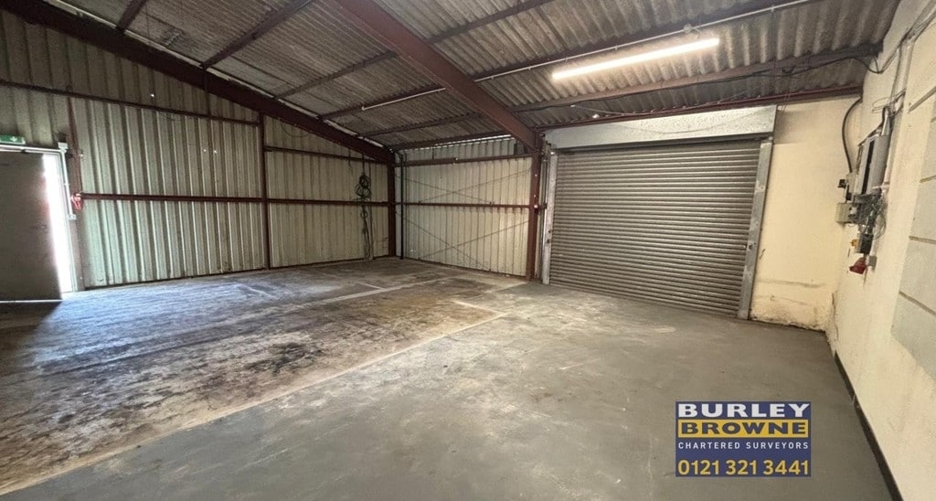 55 Bulls Ln, Wishaw for lease Interior Photo- Image 1 of 3