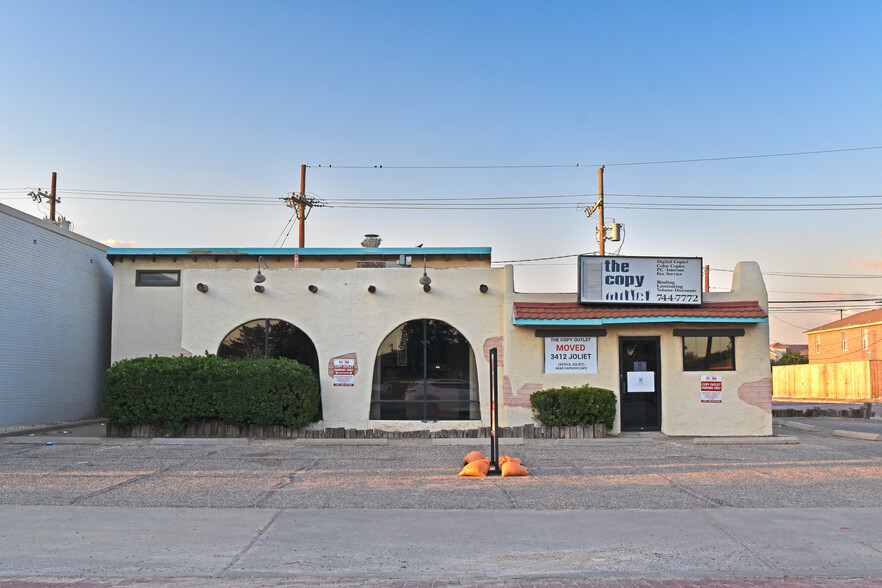 2402 Broadway St, Lubbock, TX for lease - Building Photo - Image 1 of 6