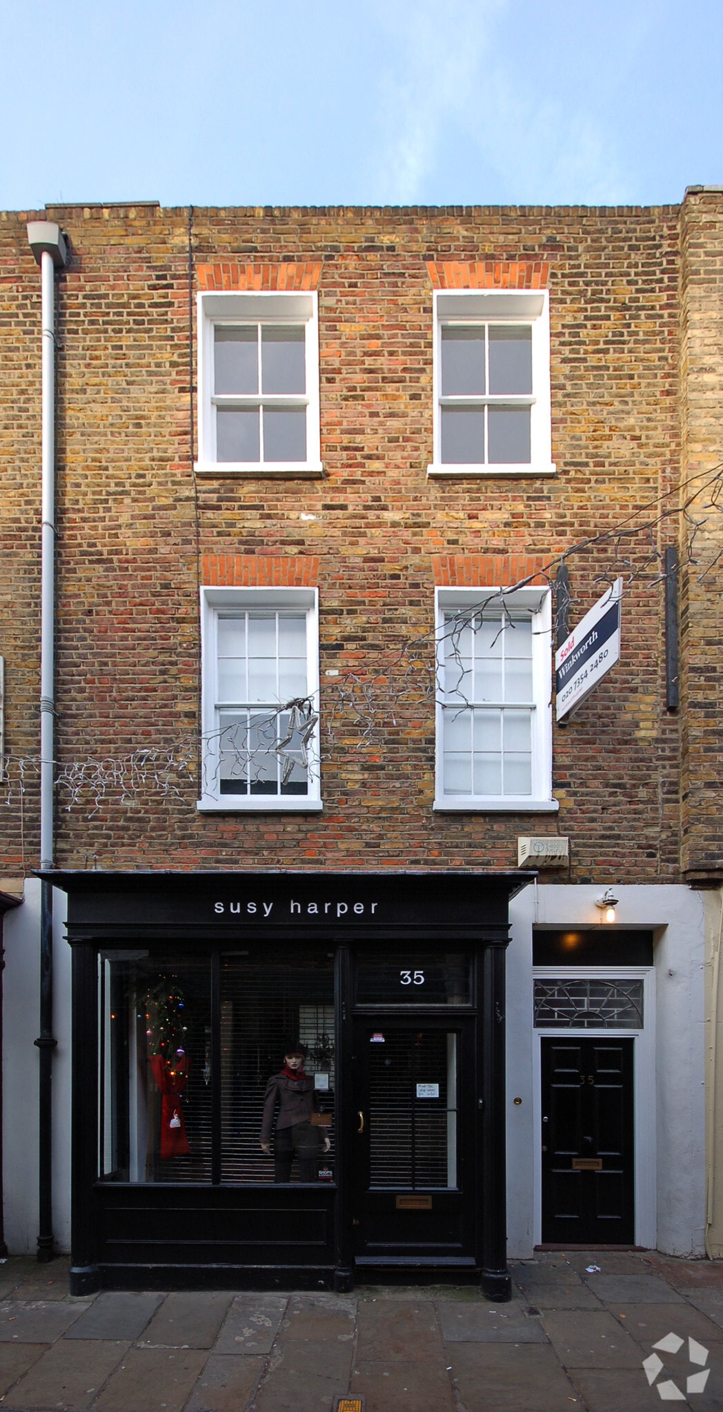 35 Camden Passage, London for lease Primary Photo- Image 1 of 6