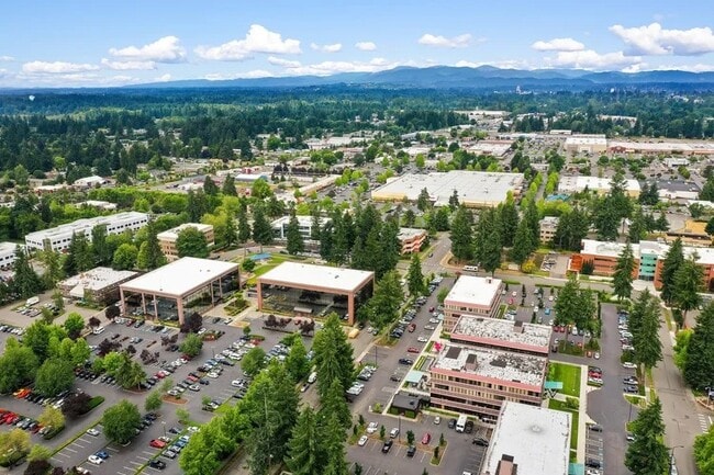More details for 676 Woodland Square Loop SE, Lacey, WA - Office for Lease
