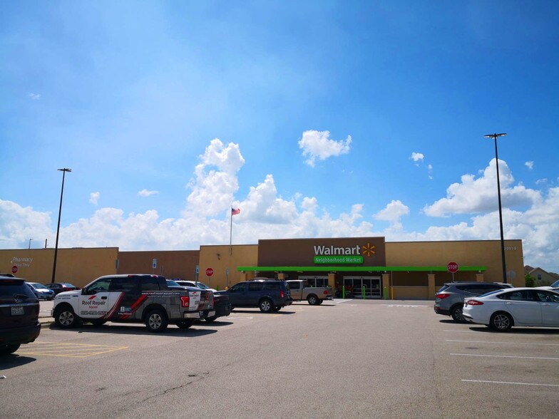 25031 Westheimer Pky, Katy, TX à louer - Photo du bâtiment - Image 3 de 27