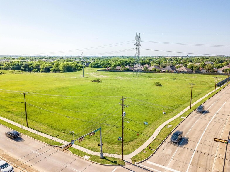 908 Polo Rd, Grand Prairie, TX for sale - Aerial - Image 3 of 6