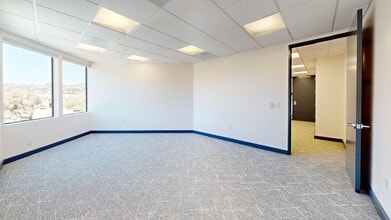 100 Tamal Vista Blvd, Corte Madera, CA for lease Interior Photo- Image 1 of 10