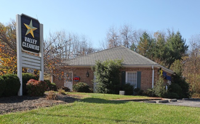 More details for 509 Roanoke Rd, Daleville, VA - Retail for Sale
