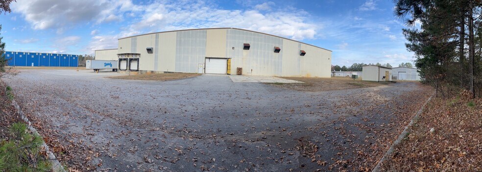 208 Industrial Blvd, Tullahoma, TN for sale - Building Photo - Image 1 of 23