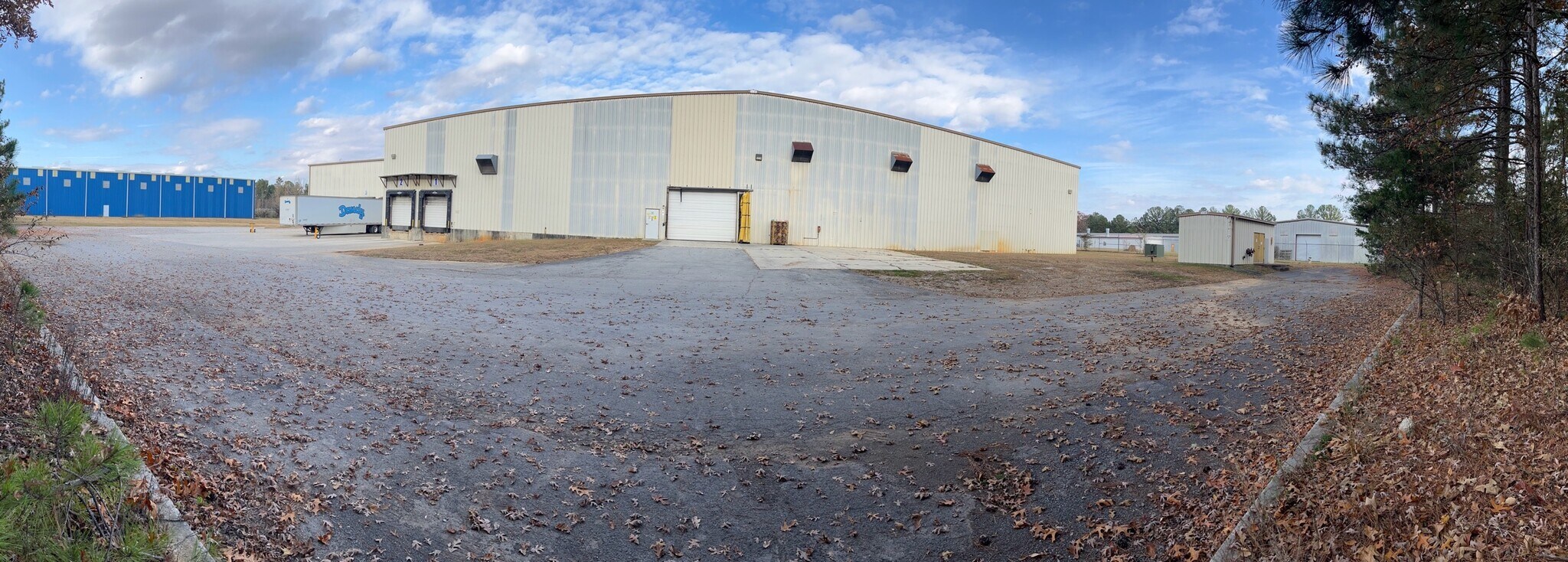 208 Industrial Blvd, Tullahoma, TN à vendre Photo du bâtiment- Image 1 de 24