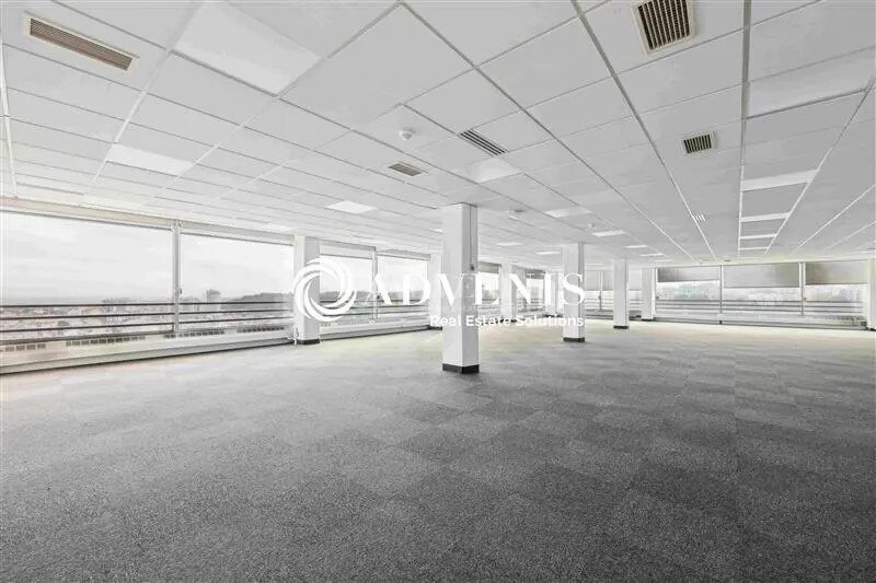 Office in Rosny-sous-Bois for lease - Interior Photo - Image 1 of 13