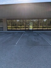 2658 Airport Rd, Hinesville, GA for lease Building Photo- Image 1 of 11