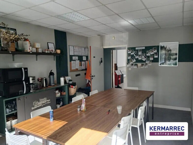 Bureau dans Orvault à louer - Photo du bâtiment - Image 2 de 5