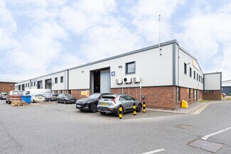 Plus de détails pour 58-66 Hammonds Dr, Eastbourne - Industriel à louer