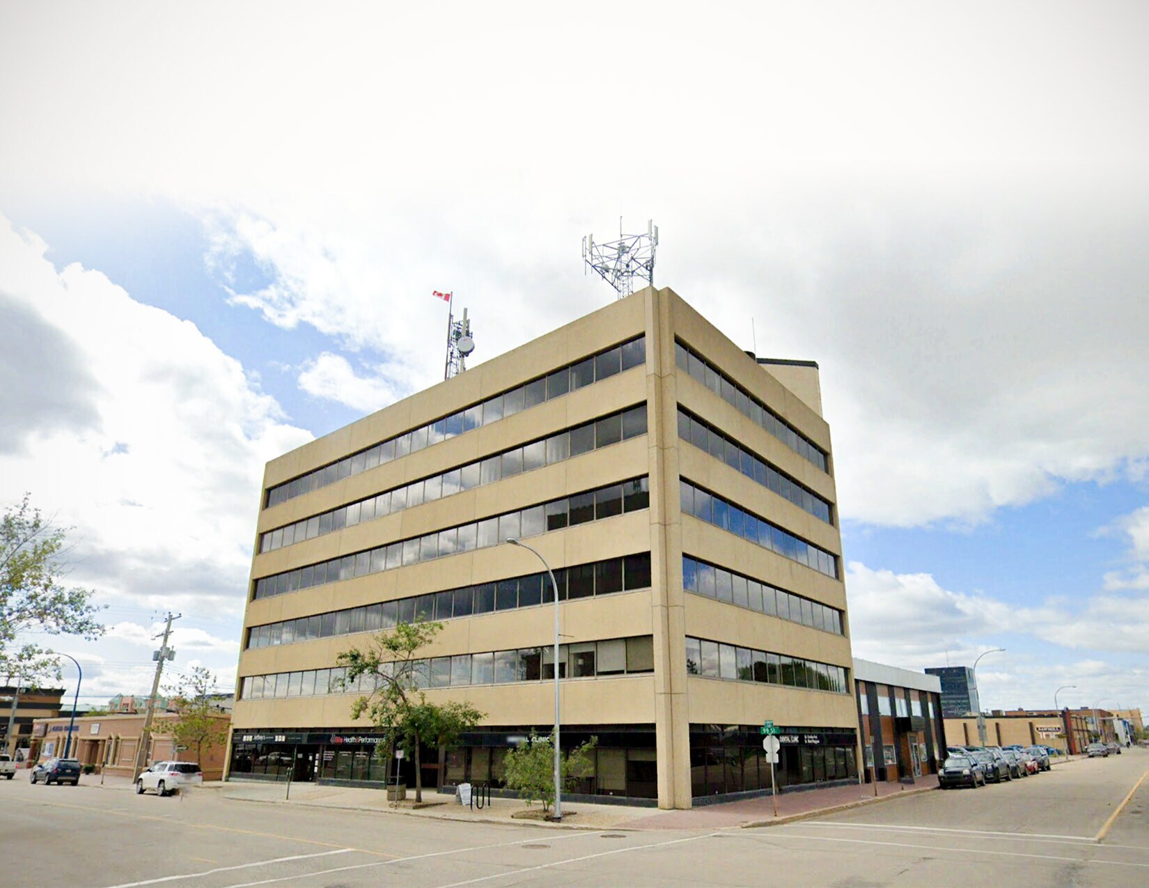 10014 99 St, Grande Prairie, AB for sale Primary Photo- Image 1 of 1