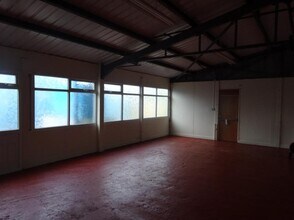 2 Holloway St W, Dudley for lease Interior Photo- Image 1 of 2