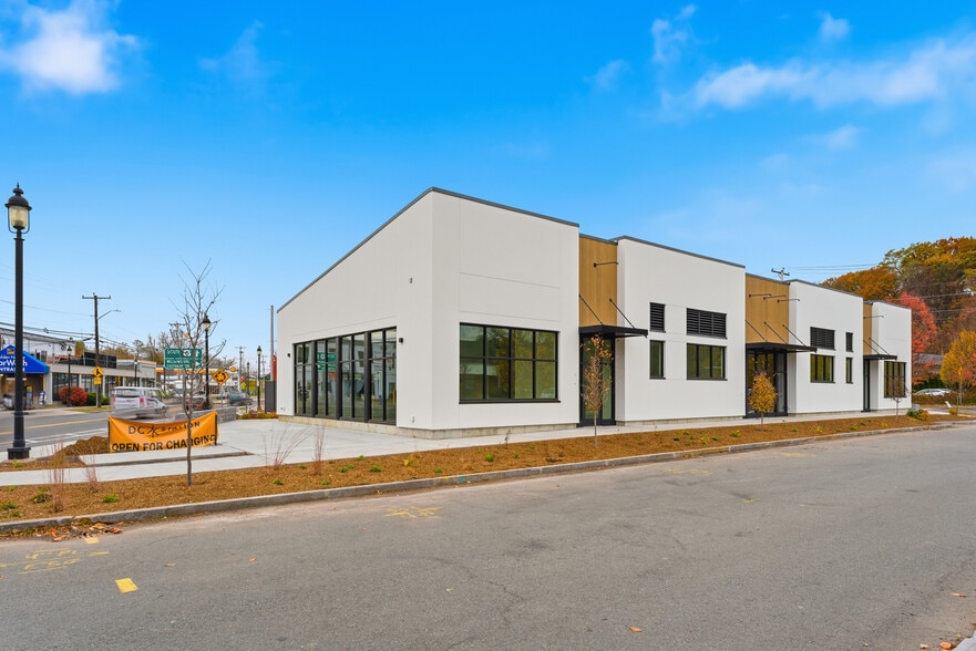 5 Fulton Ave, Northampton, MA à louer - Photo du bâtiment - Image 2 de 14