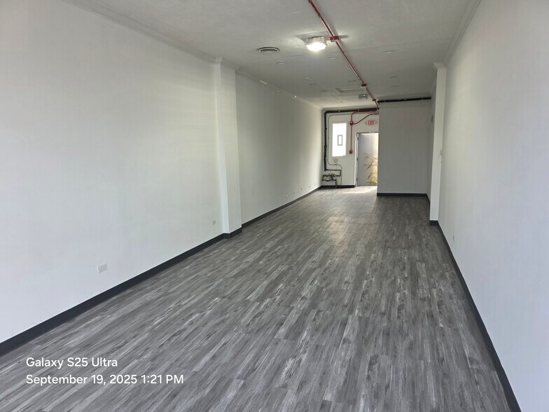 1406 W Roosevelt Rd, Broadview, IL à vendre - Photo intérieure - Image 3 de 8