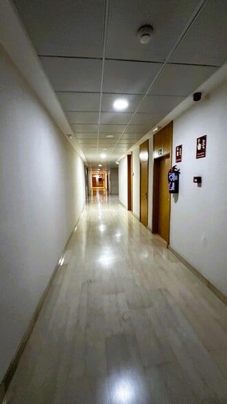 Calle Fuerteventura, 4, San Sebastián de los Reyes, Madrid à vendre - Photo du bâtiment - Image 3 de 9