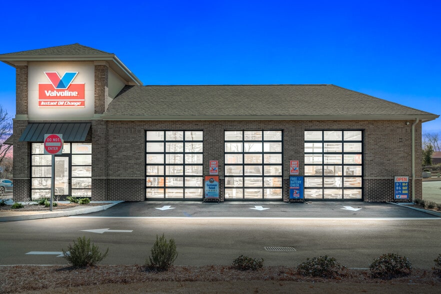 802 Glynn St N, Fayetteville, GA for sale - Primary Photo - Image 1 of 4