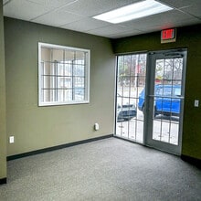 650 S Cherokee St, Catoosa, OK for lease Interior Photo- Image 2 of 10