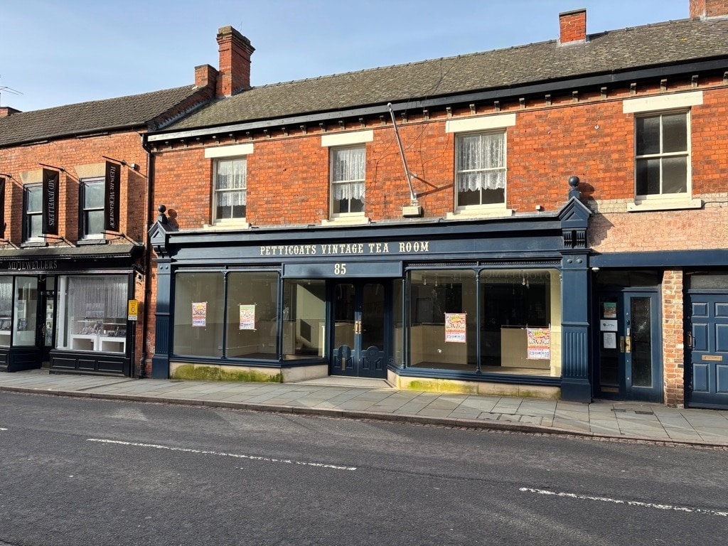 85 Westgate, Grantham for lease Building Photo- Image 1 of 4