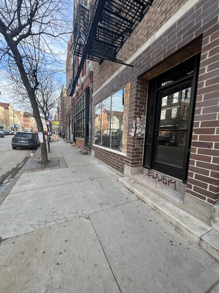 1531 W 18th St, Chicago, IL for lease - Building Photo - Image 1 of 18