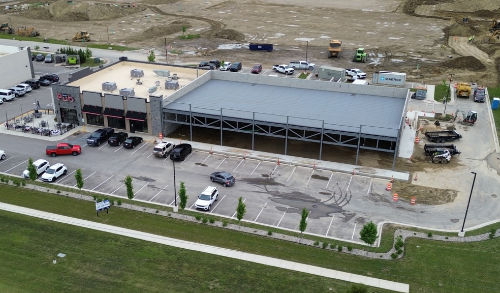 1208 S Irish Rd, Davison, MI for lease - Building Photo - Image 2 of 9