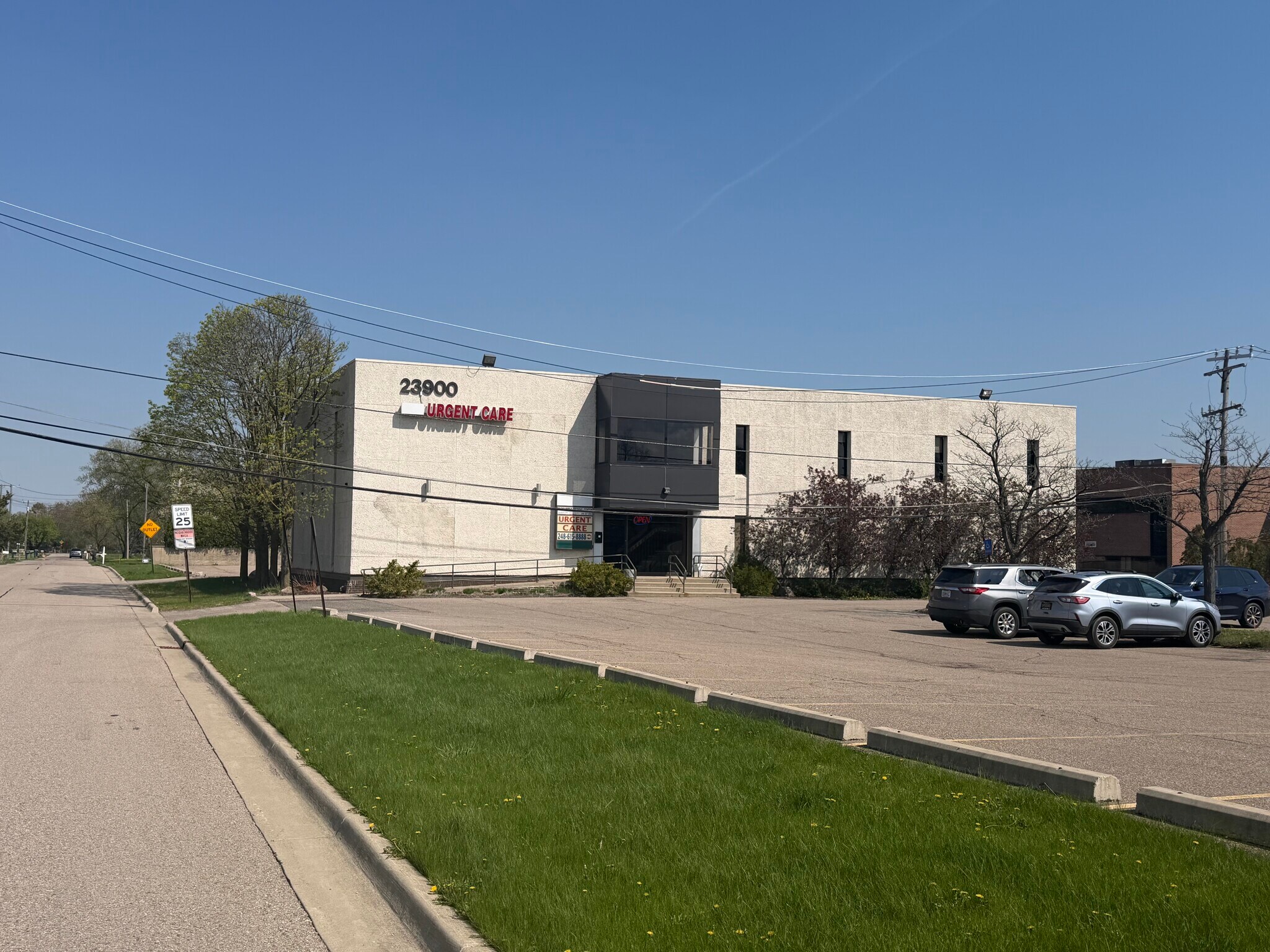 23900 Orchard Lake Rd, Farmington Hills, MI for sale Primary Photo- Image 1 of 19