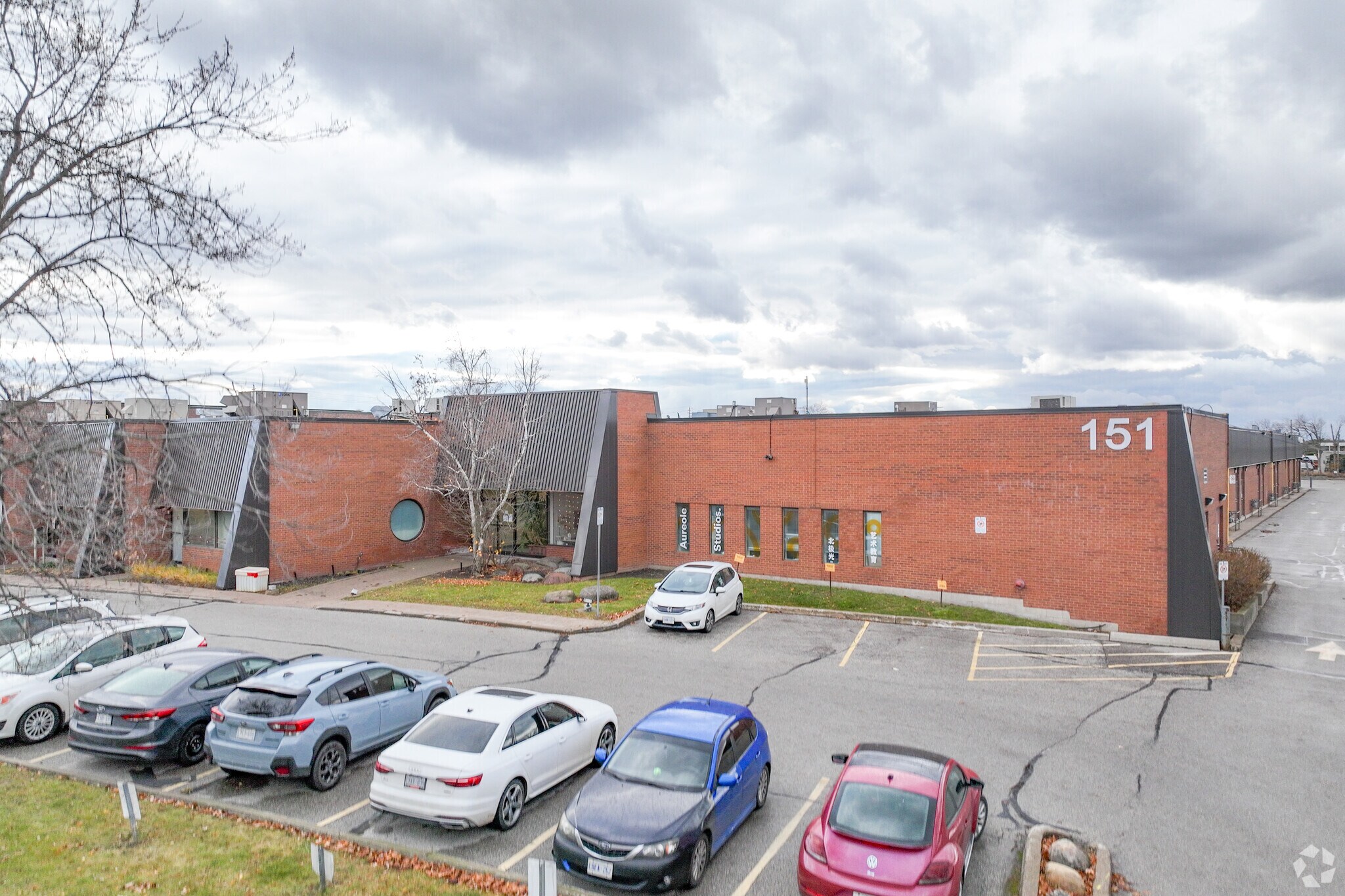 151 Esna Park Dr, Markham, ON à vendre Photo principale- Image 1 de 1