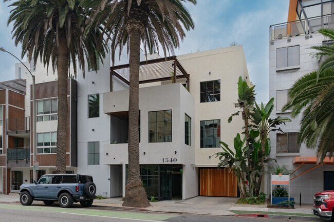 More details for 1540 7th St, Santa Monica, CA - Office for Sale