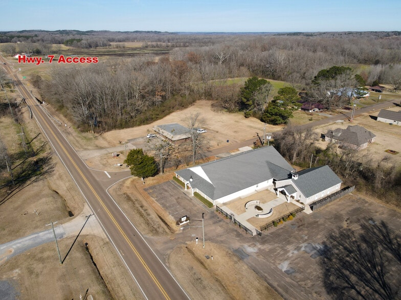 218 Frostland Dr, Water Valley, MS for sale - Aerial - Image 3 of 39
