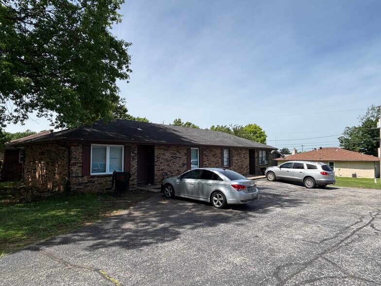 1009 S Kansas Ave, Springfield, MO à vendre - Photo du bâtiment - Image 3 de 6