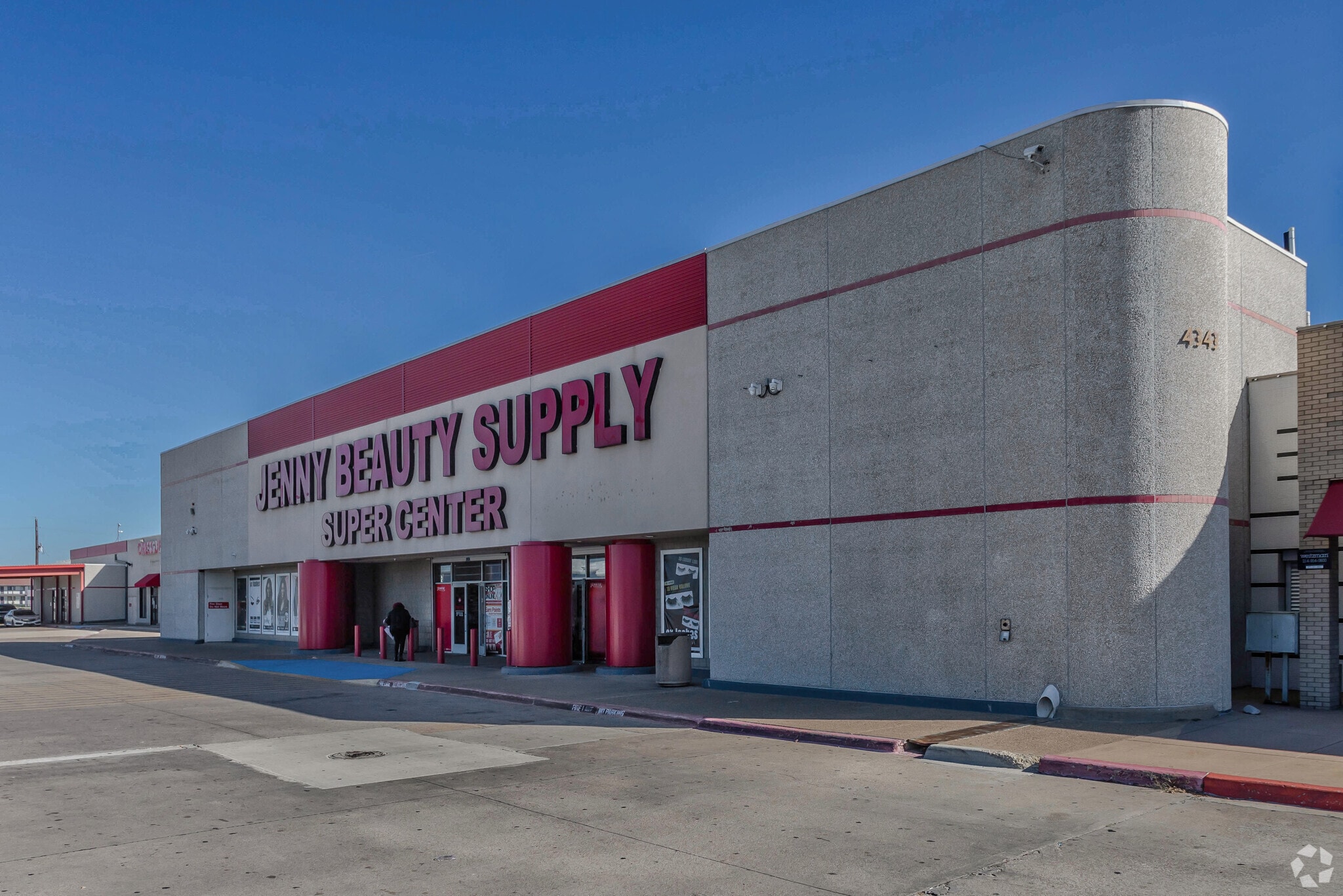 4343 Gannon Ln, Dallas, TX for lease Building Photo- Image 1 of 7