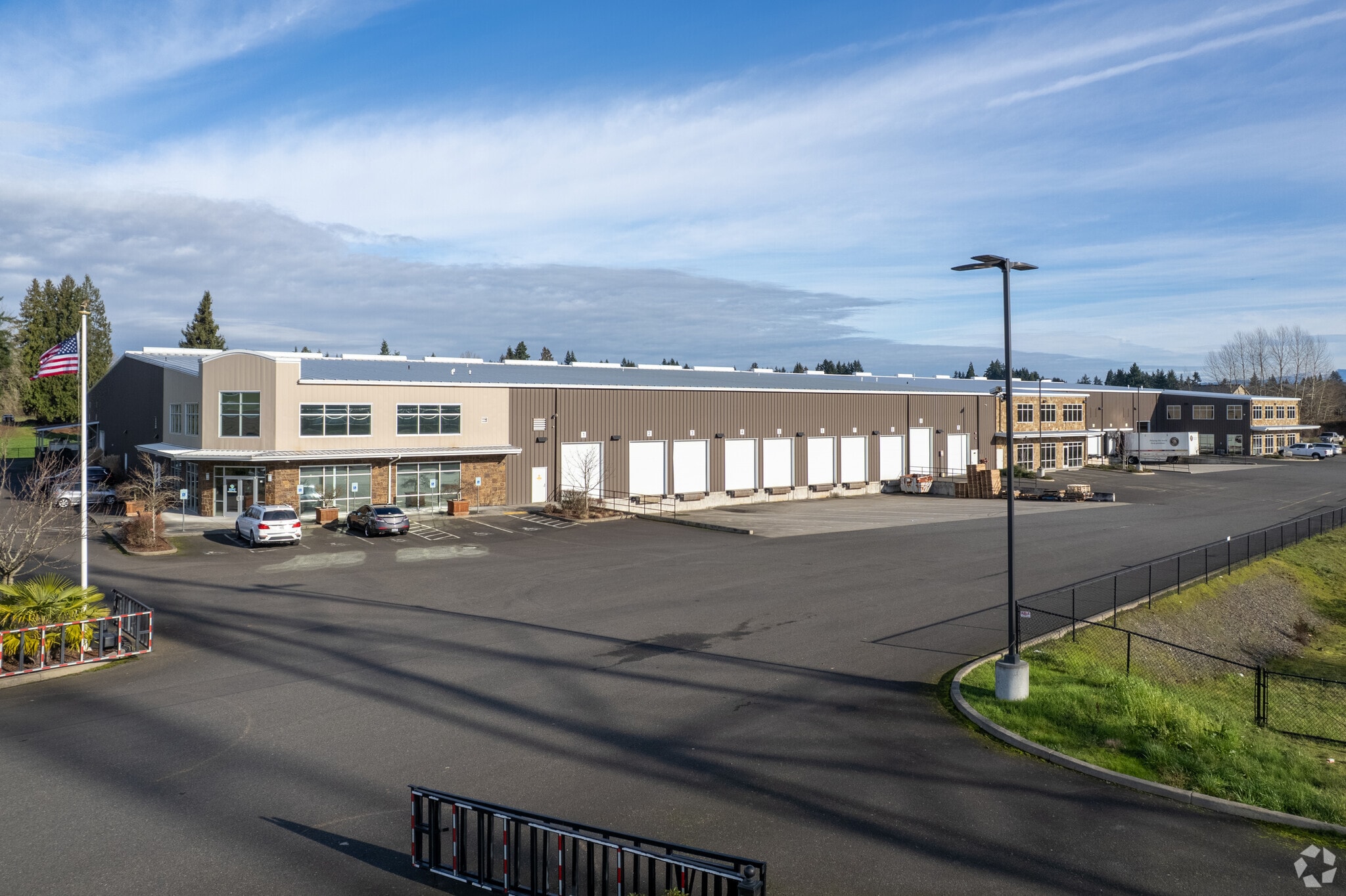 6501 NE 47th Ave, Vancouver, WA for lease Primary Photo- Image 1 of 8