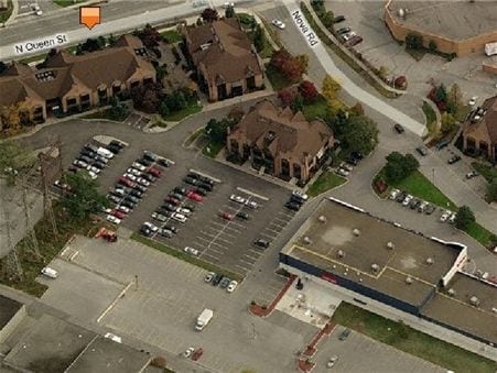 290 N Queen St, Toronto, ON à louer - Aérien - Image 3 de 8