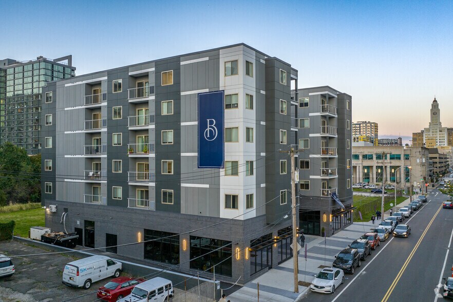 1825 Callowhill Street, Philadelphia, PA à louer - Photo du bâtiment - Image 1 de 37