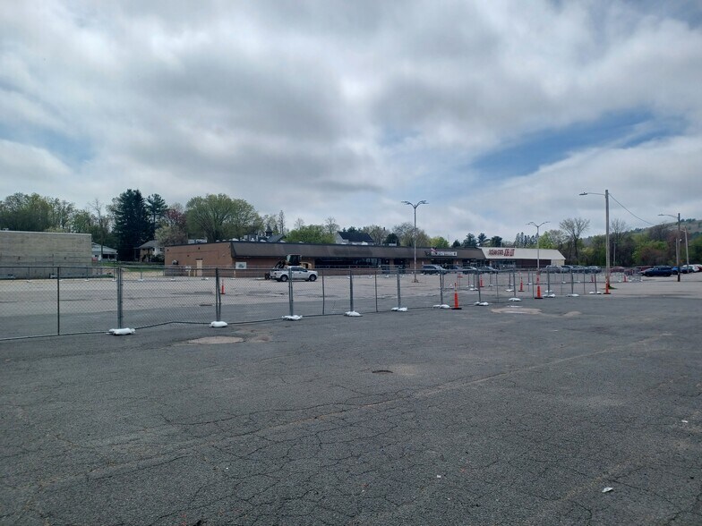 339 Main St, Athol, MA à vendre - Photo du bâtiment - Image 3 de 6