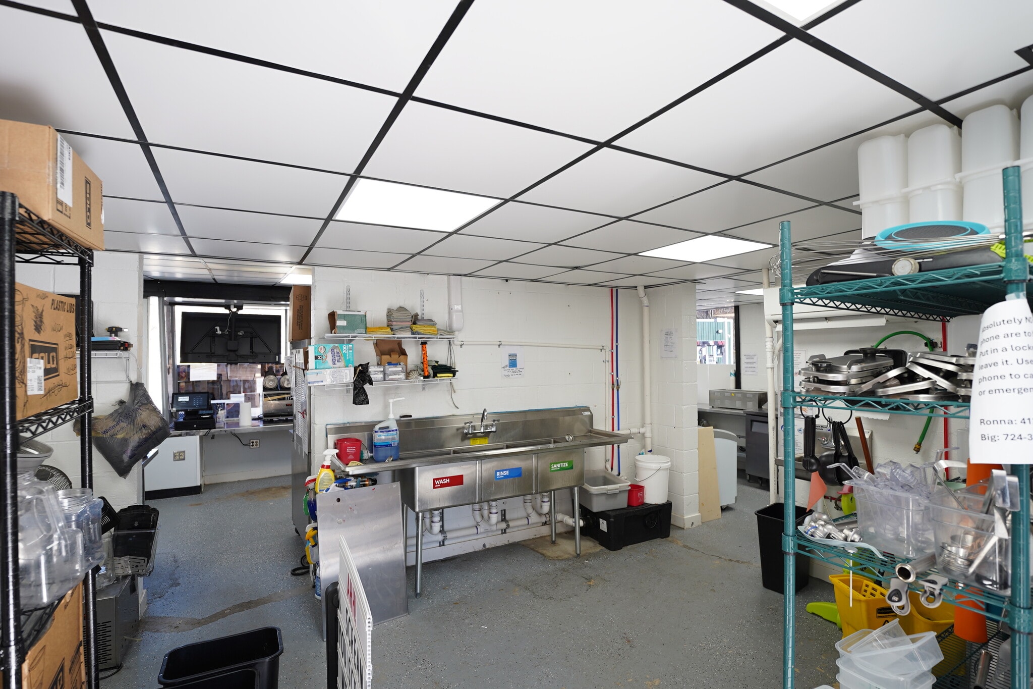 2101 Douglas Run Rd, Sutersville, PA for lease Interior Photo- Image 1 of 15